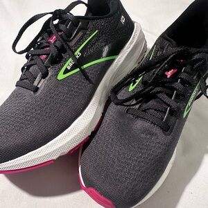 Brooks Women's Running Shoes